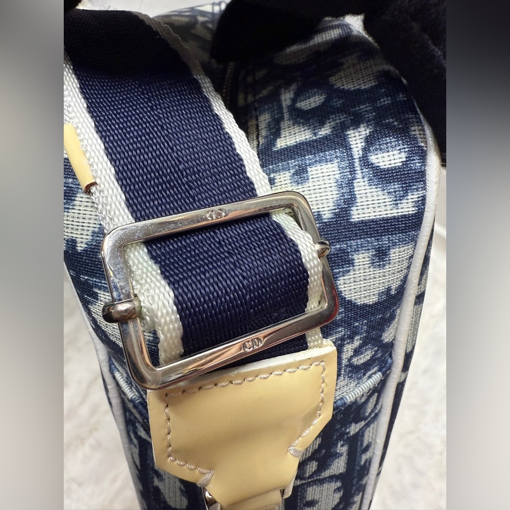 DIOR-BO D 0094 Navy Trotter Crossbody Bag Navy Strap - Picture 8 of 16